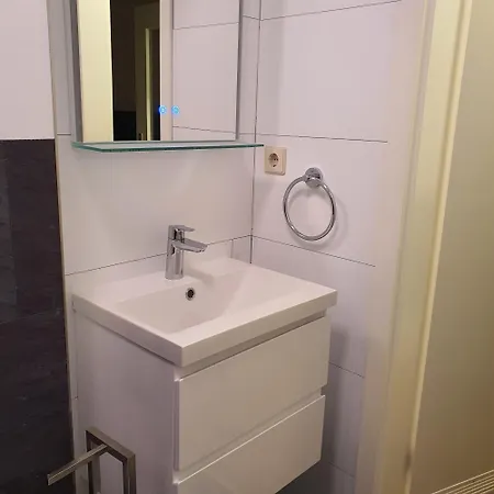 아파트 Moenchgut Ii *